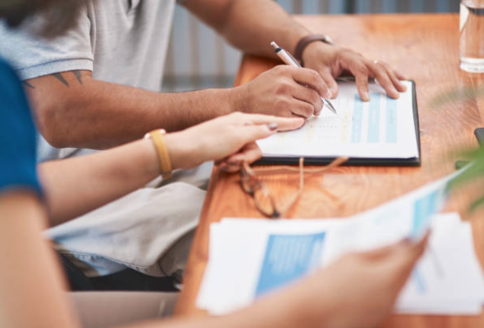 Dealing with overlapping inheritances and divorce settlements