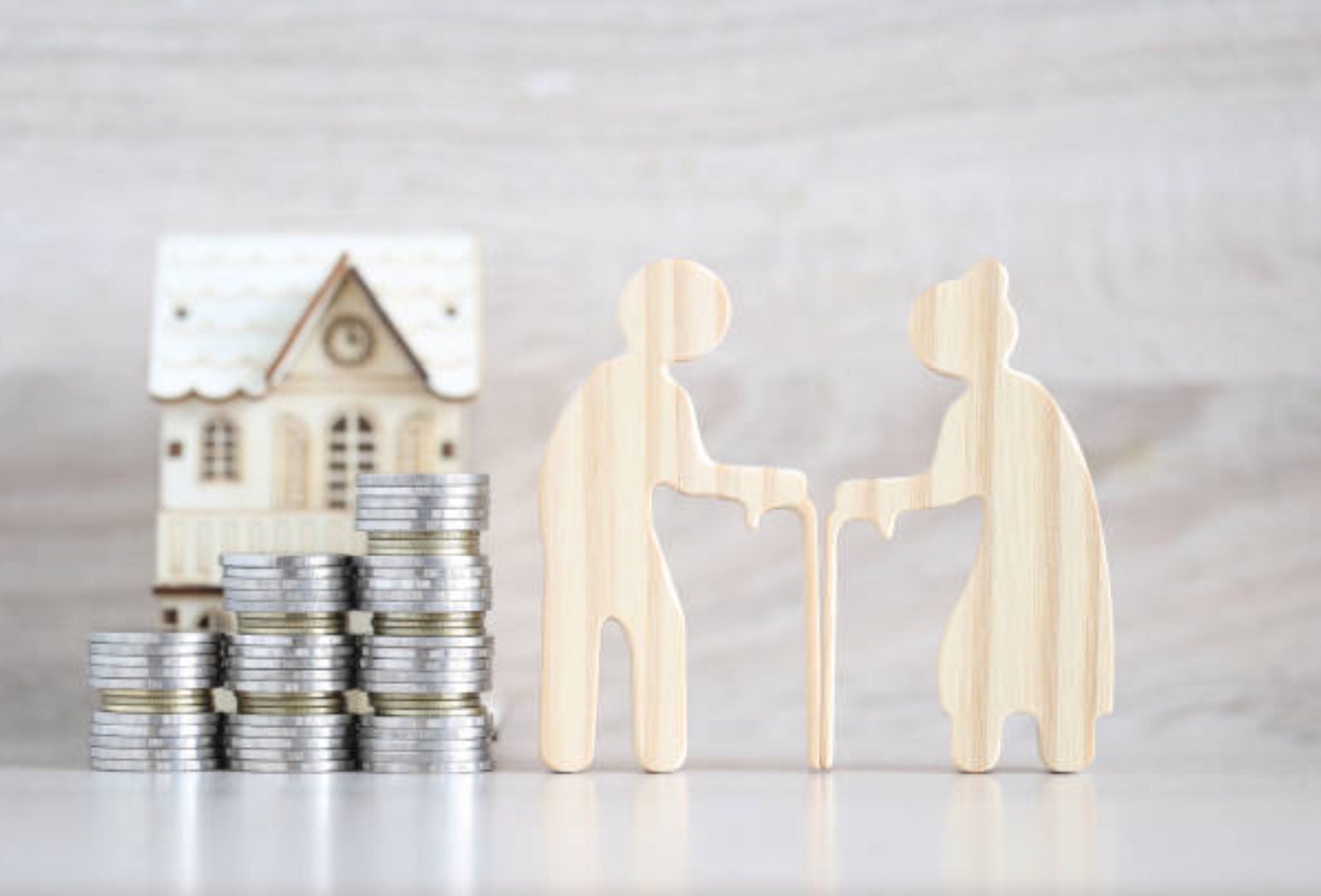Dividing private pensions with non-standard terms in divorce