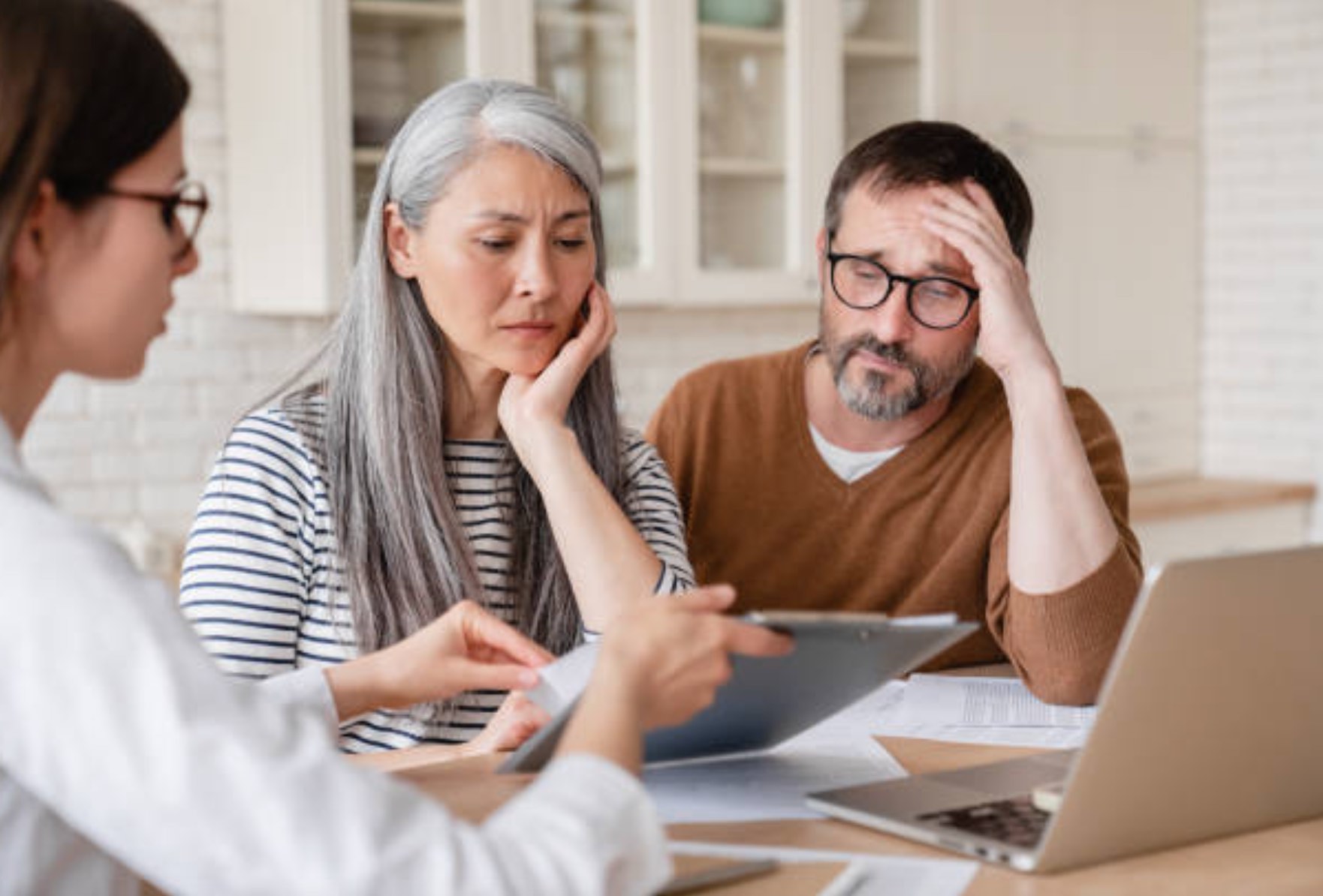 How to divide future trust income during divorce